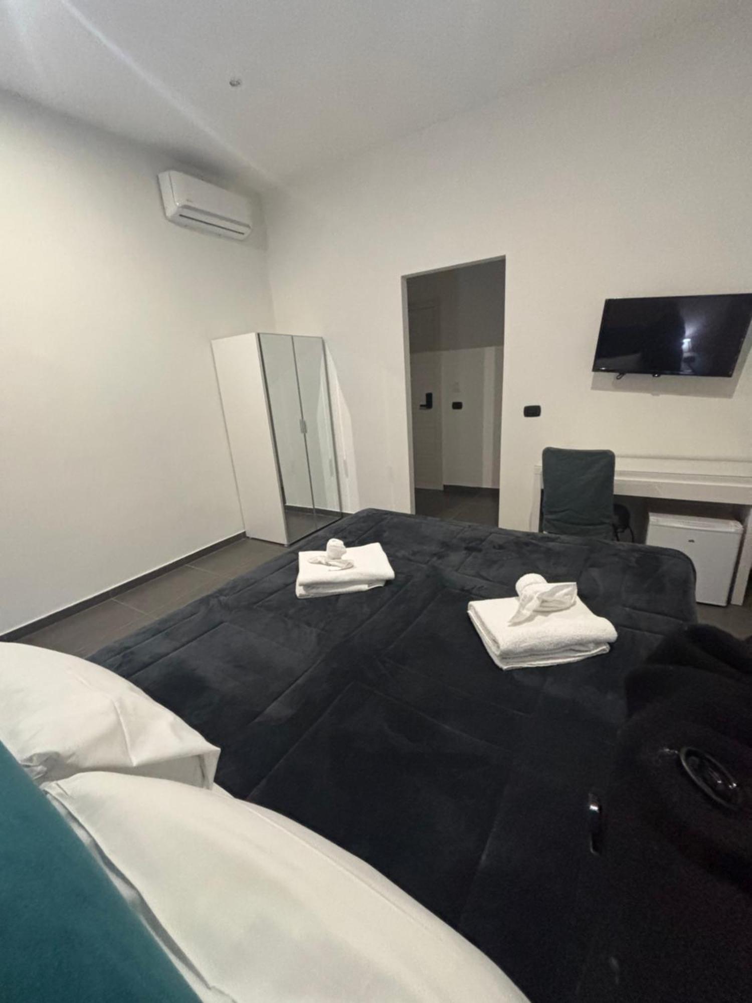 Doria Suites Napoli Εξωτερικό φωτογραφία